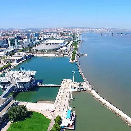Lägenhet Parque Nacoes Prime 10 Lisboa